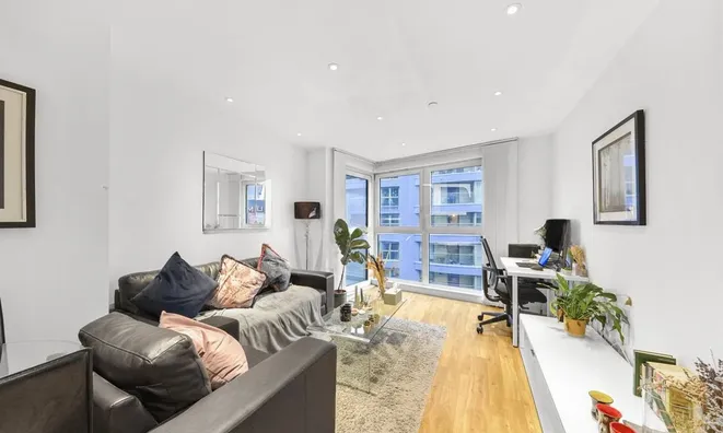 Недвижимость Gillespie Court, Queensland Terrace, Queensland Road, Islington: 1