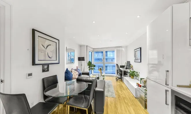 Недвижимость Gillespie Court, Queensland Terrace, Queensland Road, Islington: 13