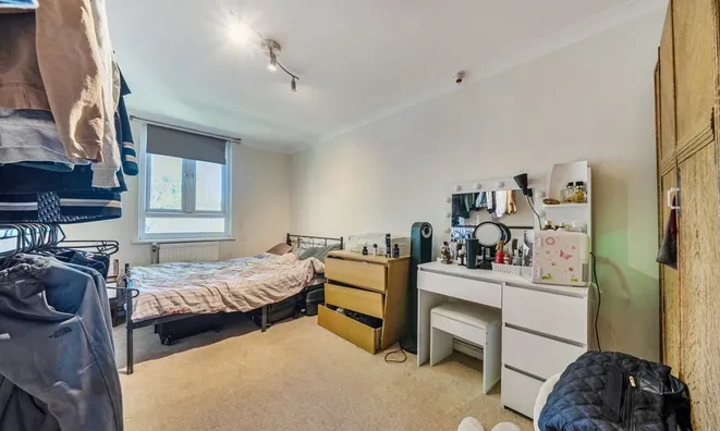 Недвижимость Langdale Close: 10