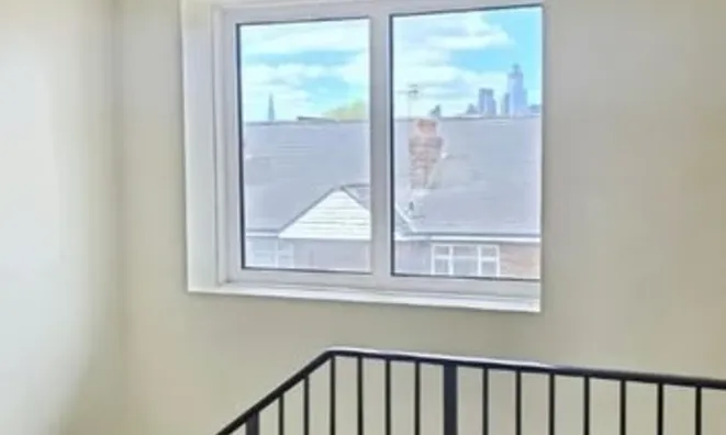 Недвижимость Rogers Estate, Globe Road: 12