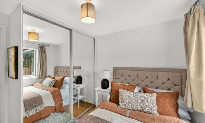 Недвижимость Bunning Way, Islington: 5