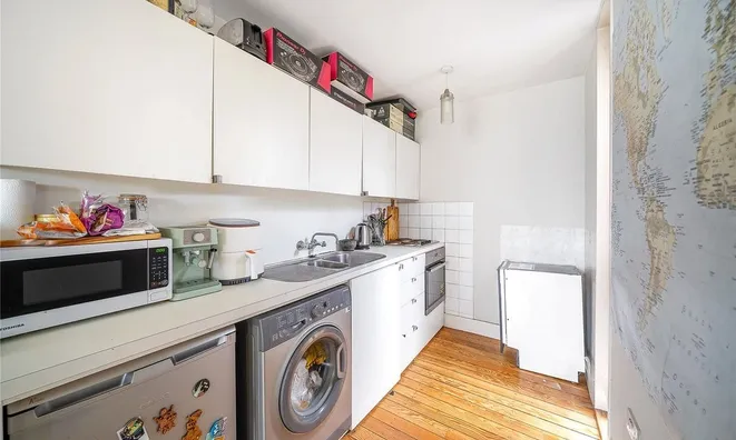 Недвижимость Garratt Lane, Southfields: 1
