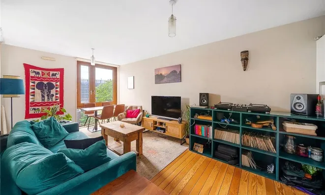Недвижимость Garratt Lane, Southfields: 5