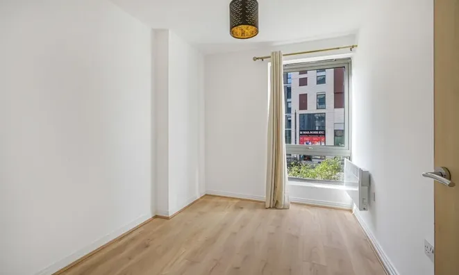 Недвижимость Trentham Court, Victoria Road, North Acton: 4
