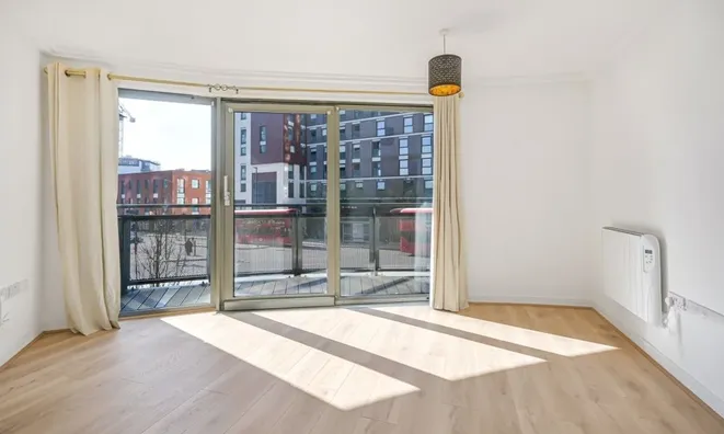 Недвижимость Trentham Court, Victoria Road, North Acton: 9