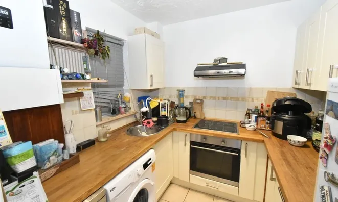 Недвижимость Debham Court, Pinemartin Close: 7