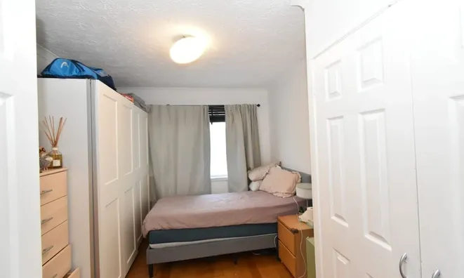 Недвижимость Debham Court, Pinemartin Close: 8