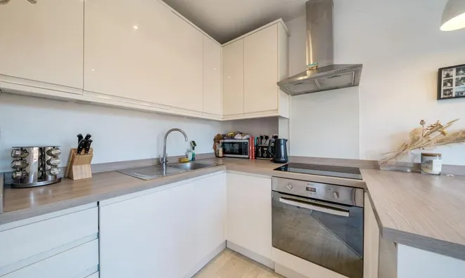 Недвижимость St Johns Hill, Battersea: 7