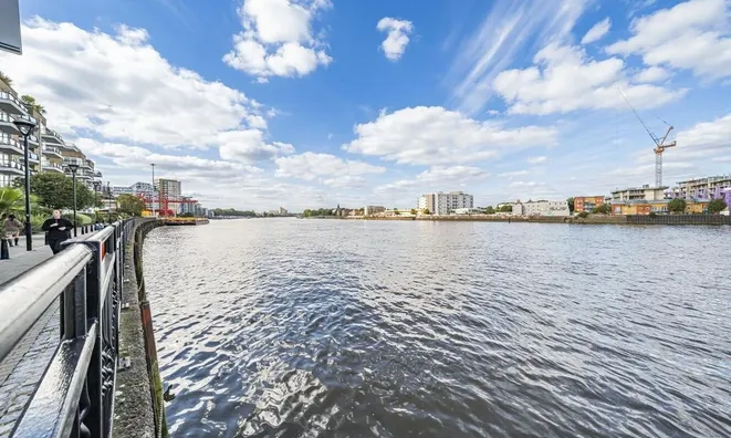 Недвижимость Smugglers Way, Battersea: 9