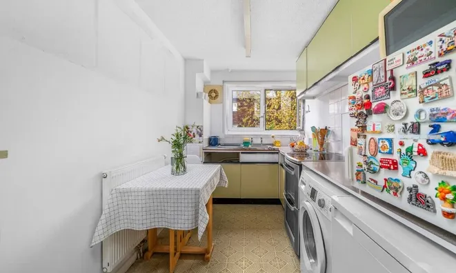 Недвижимость Henderson Drive, St Johns Wood: 2