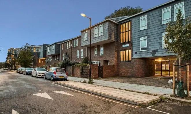 Недвижимость Slade Walk, London, Greater: 7