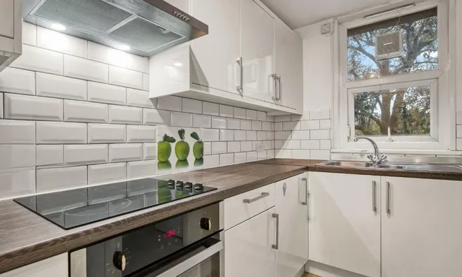 Недвижимость Slade Walk, London, Greater: 14