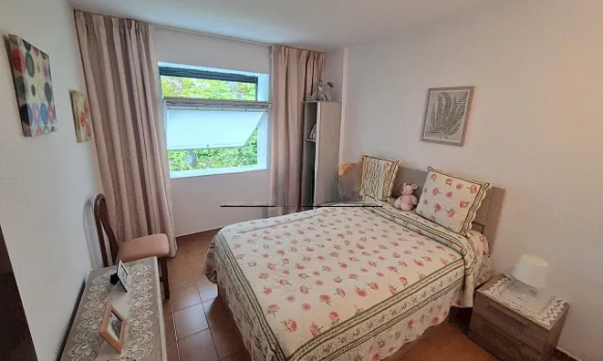 Недвижимость Central 4-bedroom apartment with parking in Andorra la Vella: 11