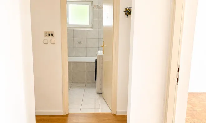 Недвижимость Квартира, 2 комнаты, Новый ЛЮ. ВИЧ.: 5