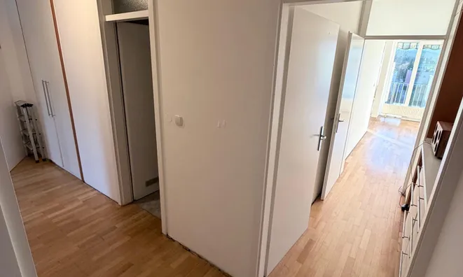 Недвижимость Квартира, 5+ комнат, Мостец: 4