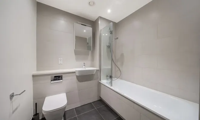 Недвижимость Ruskin Court, Charles Street: 1