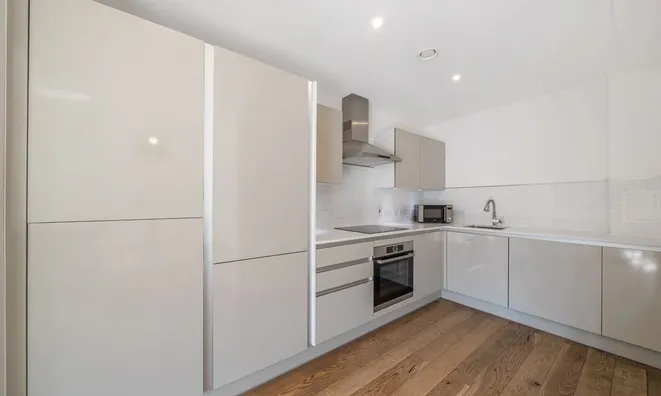 Недвижимость Ruskin Court, Charles Street: 7