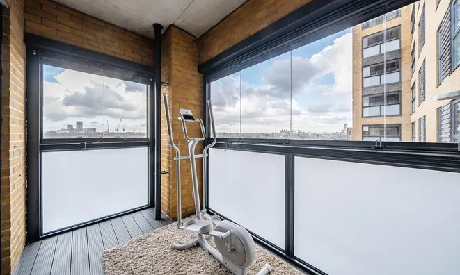 Недвижимость East Acton Lane, Acton: 7