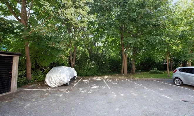 Недвижимость Upper Richmond Road: 3