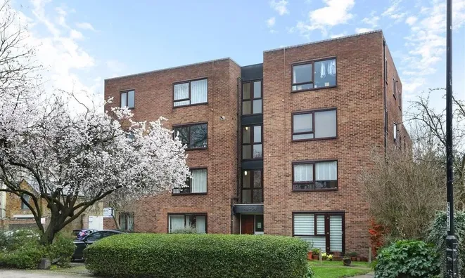 Недвижимость Upper Richmond Road: 5