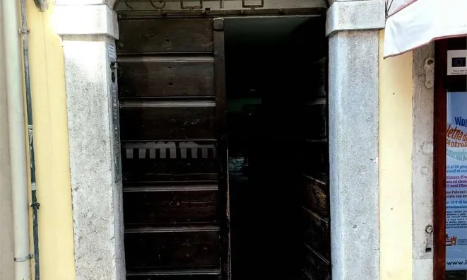 Недвижимость Двухкомнатная в Центре: 2