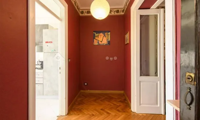 Недвижимость Квартира на улице Италия: 2