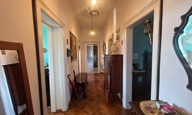 Недвижимость Четырехкомнатная в Центре: 3