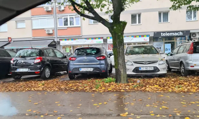 Недвижимость Коммерческое помещение: 1