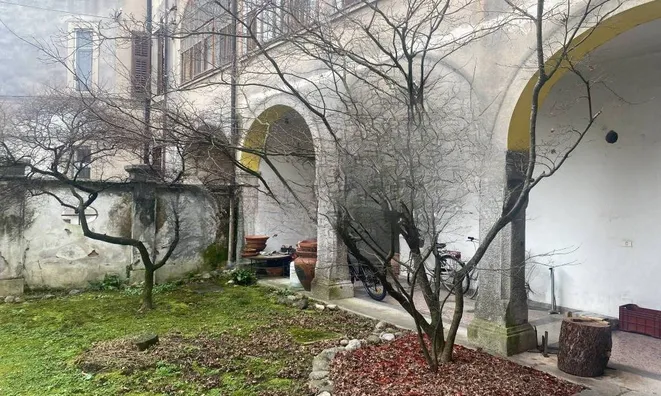 Недвижимость Квартира на улице Семинария: 7