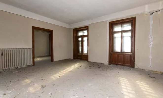 Недвижимость Квартира на улице Семинария: 11