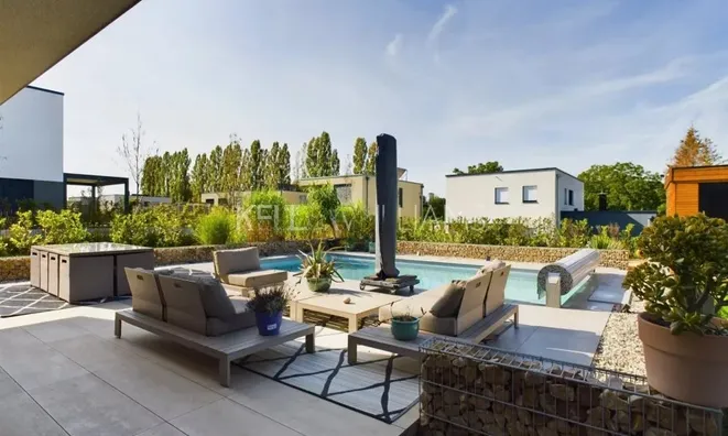 Недвижимость Villa 5 bedrooms for sale in Steinfort: 2