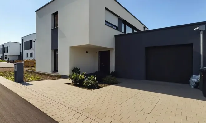 Недвижимость Villa 5 bedrooms for sale in Steinfort: 5