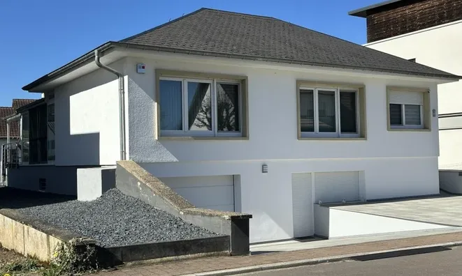 Недвижимость House 4 bedrooms for sale in Ingeldorf: 1
