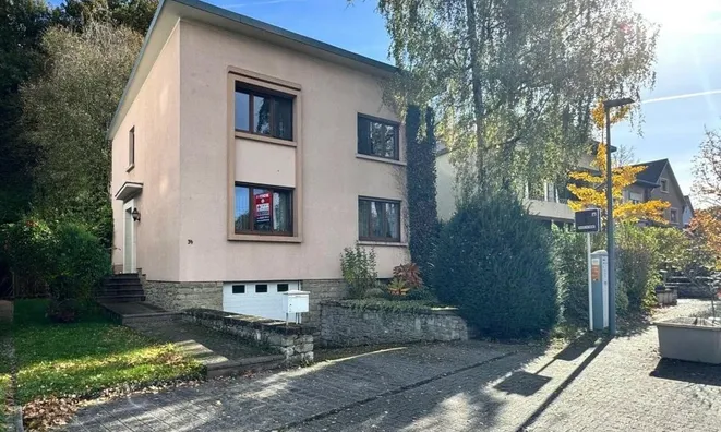 Недвижимость House 4 bedrooms for sale in Ettelbruck: 1