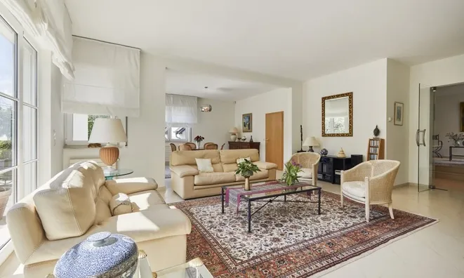 Недвижимость House 5 bedrooms for sale in Sanem: 7