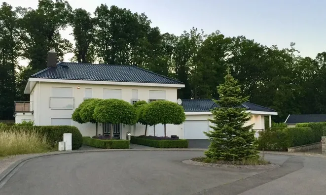 Недвижимость Detached house 5 bedrooms for sale in Kockelscheuer: 1
