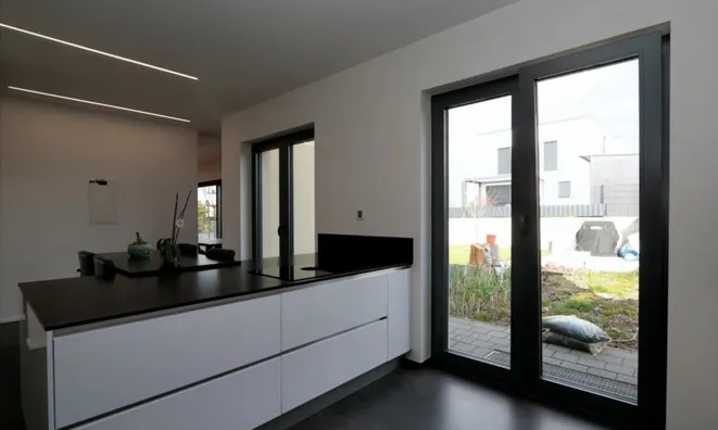 Недвижимость Semi-detached house 4 bedrooms for sale in Steinfort: 4