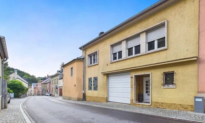 Недвижимость House 4 bedrooms for sale in Larochette: 1