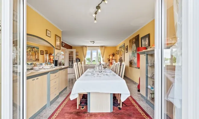Недвижимость House 4 bedrooms for sale in Frisange: 4