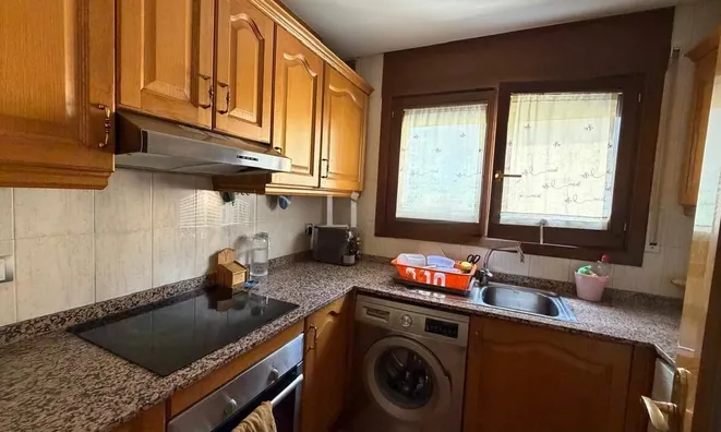 Недвижимость Three-bedroom apartment in Encamp city center: 6