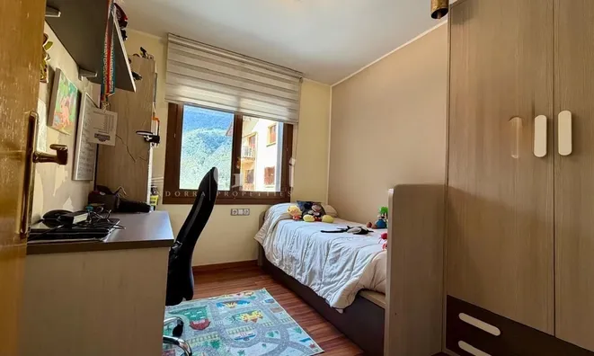 Недвижимость Three-bedroom apartment in Encamp city center: 11