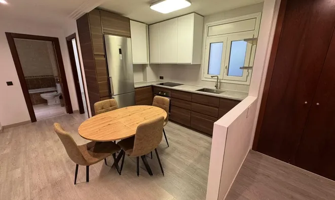 Недвижимость Apartment with three bedrooms in Arinsal: 5