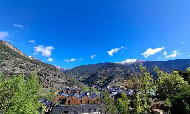 Недвижимость Unique home in Ordino with nature, light, and comfort: 2