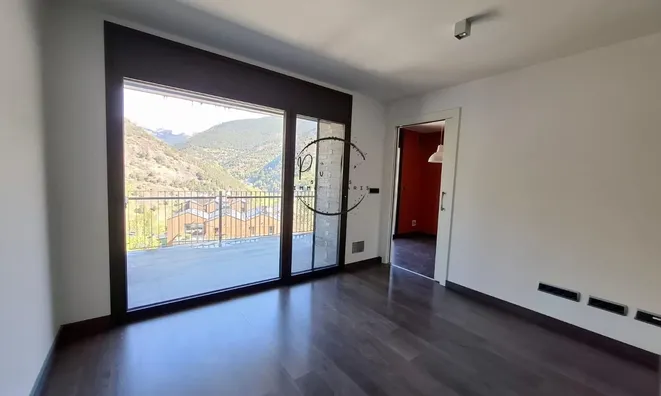 Недвижимость Unique home in Ordino with nature, light, and comfort: 4