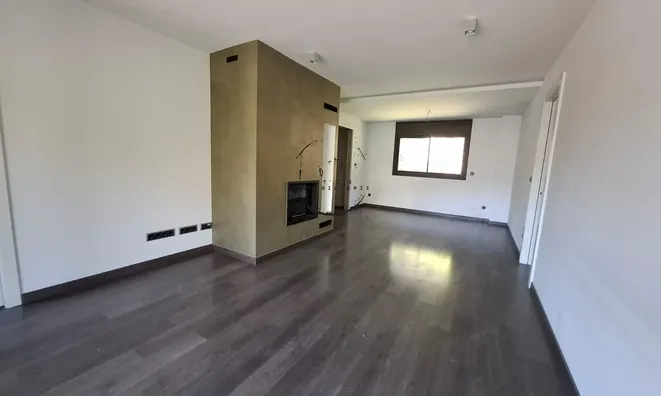 Недвижимость Unique home in Ordino with nature, light, and comfort: 8