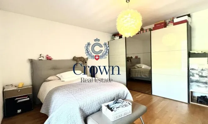 Недвижимость Single house 6 rooms: 5