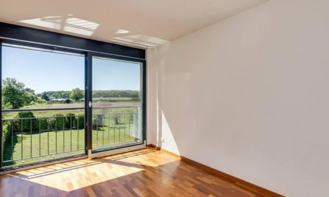 Недвижимость Single house 6 rooms: 9