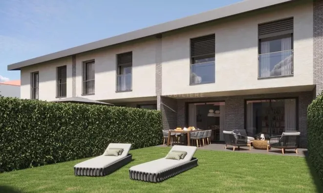 Недвижимость Row house 6 rooms: 2