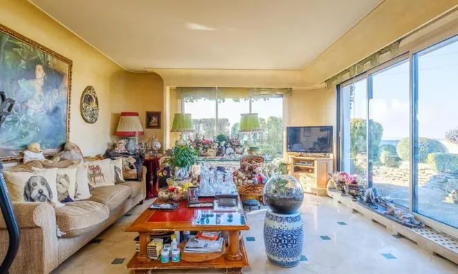 Недвижимость Attic flat 4.5 rooms: 4