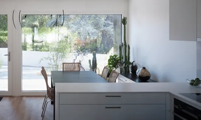 Недвижимость Apartment 5.5 rooms: 2